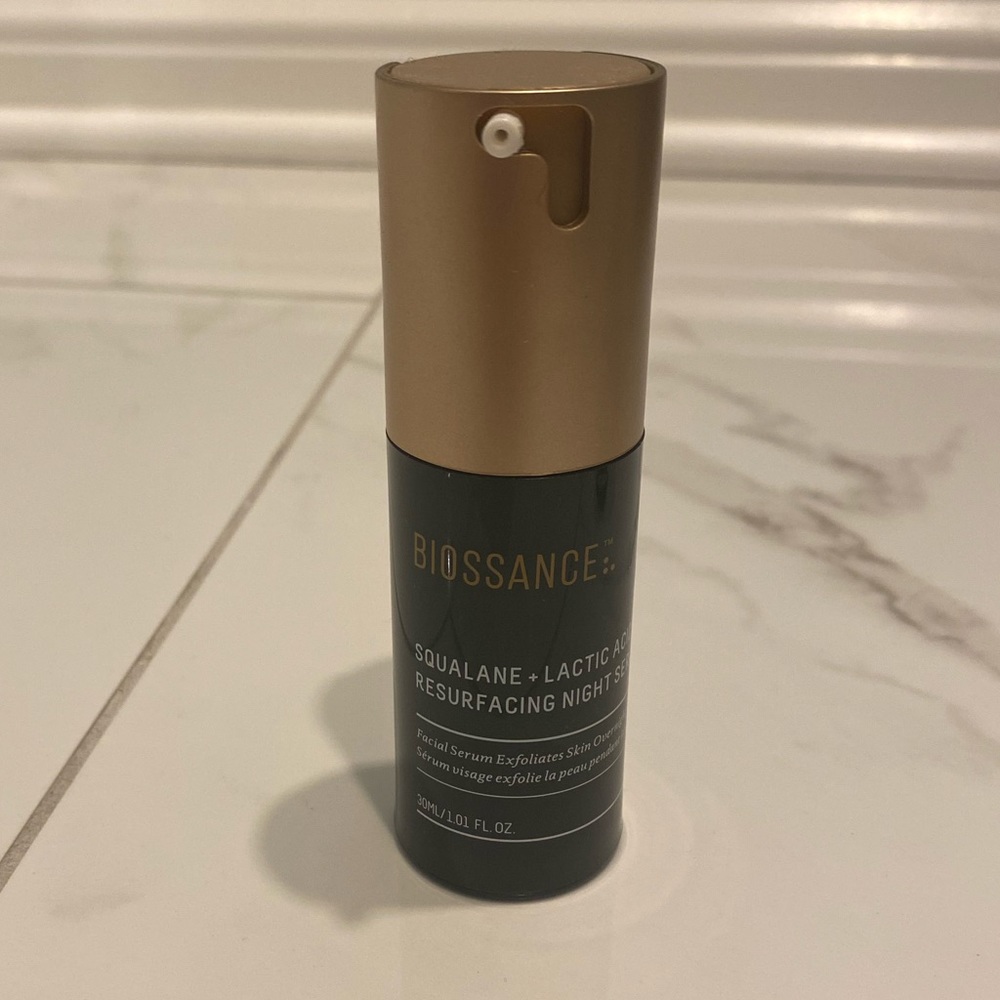 Biossance Squalane + Lactic Acid Resurfacing Serum - Picture 1 of 2